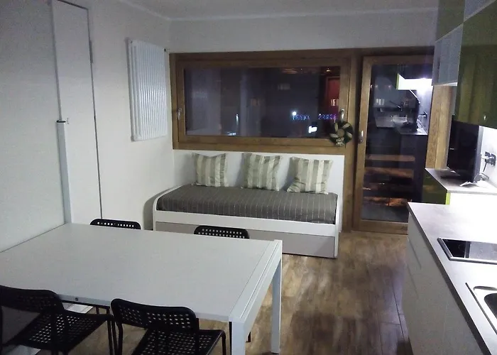 Cielo Alto Studio Apartment With Wifi